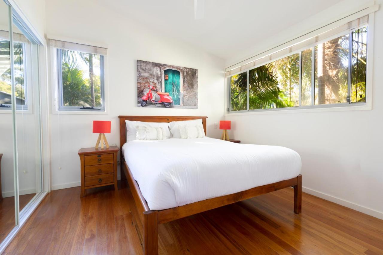 Mobys Beachside Retreat Blueys Beach Esterno foto