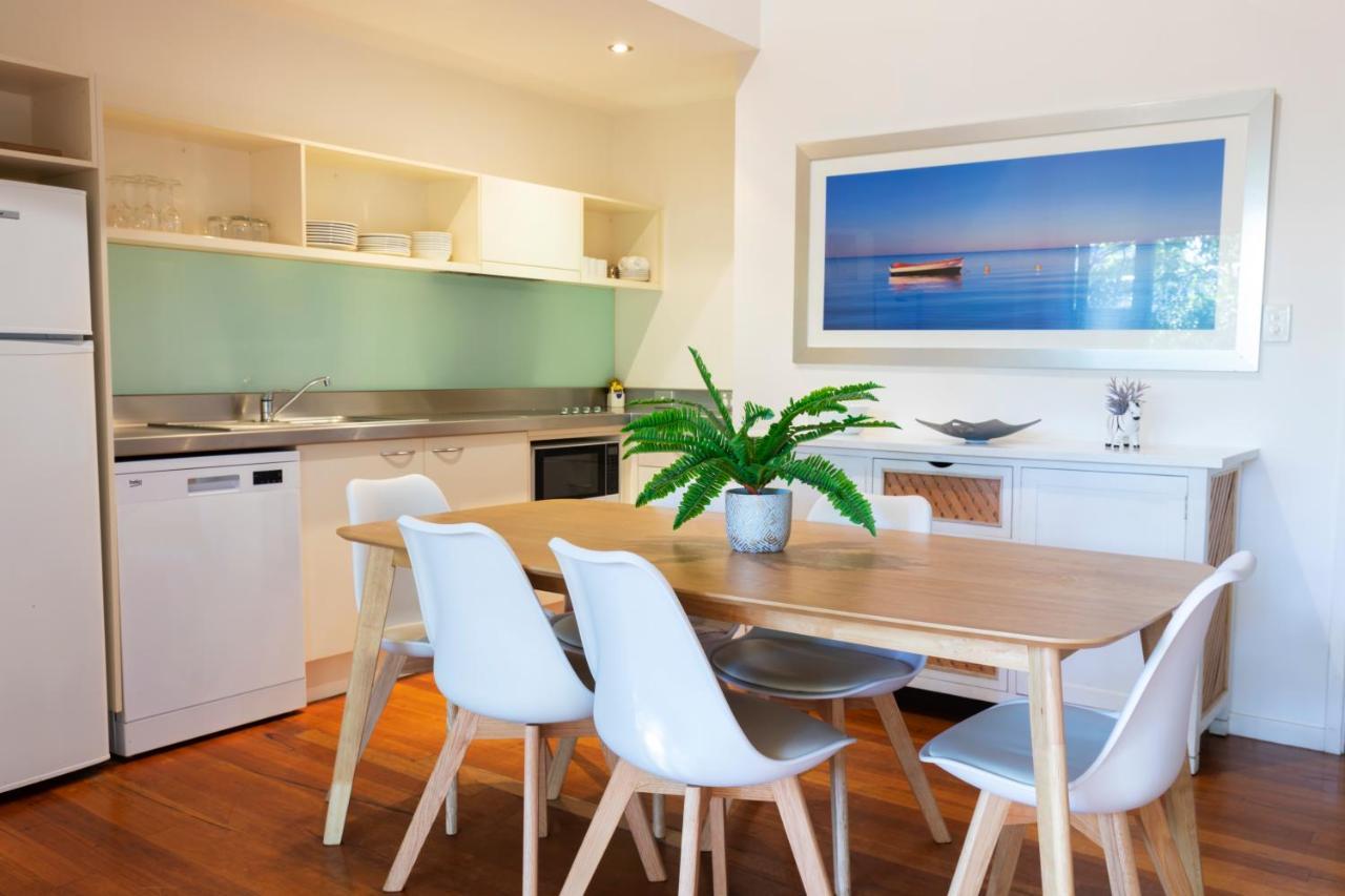 Mobys Beachside Retreat Blueys Beach Esterno foto