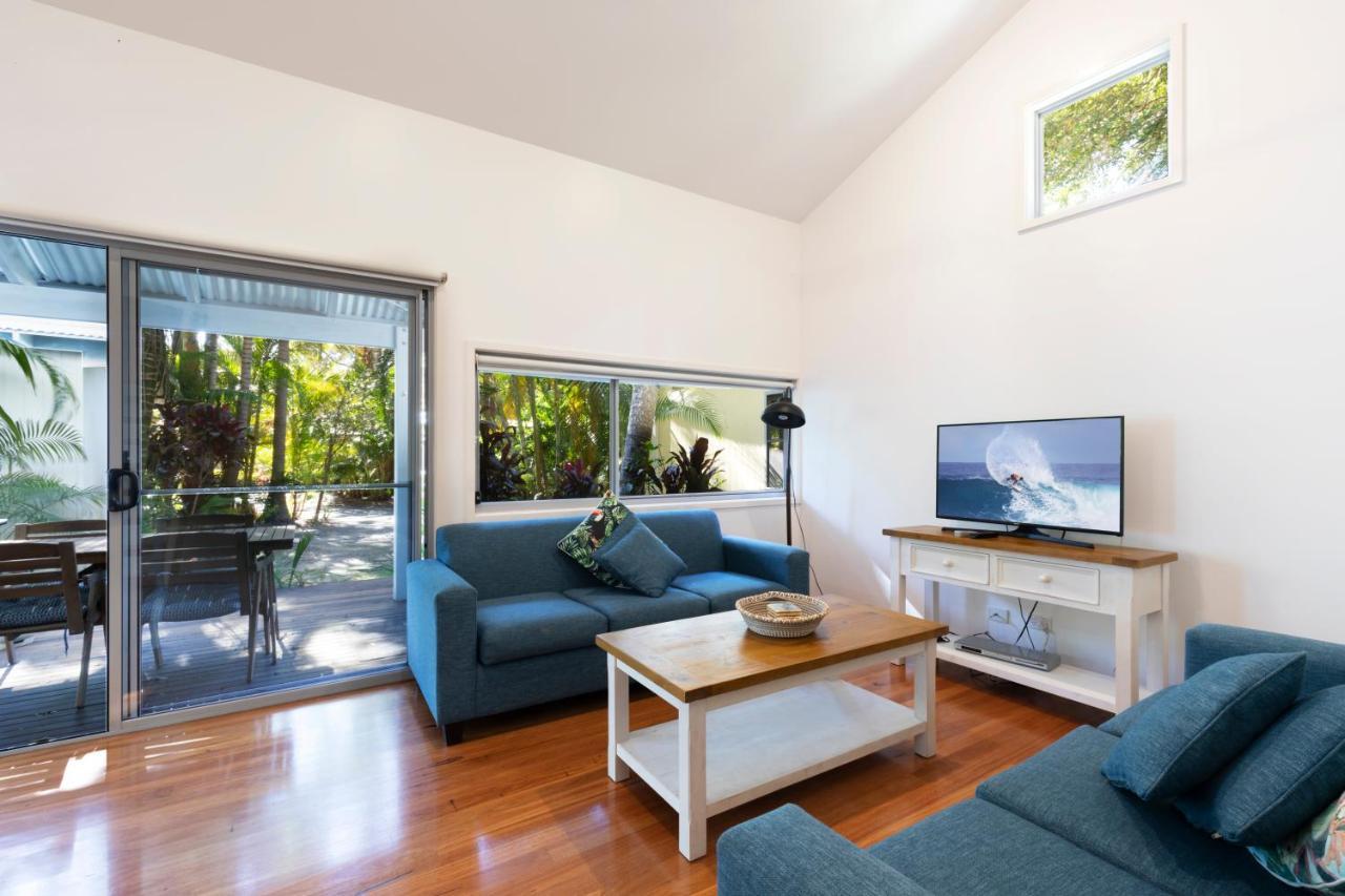 Mobys Beachside Retreat Blueys Beach Esterno foto